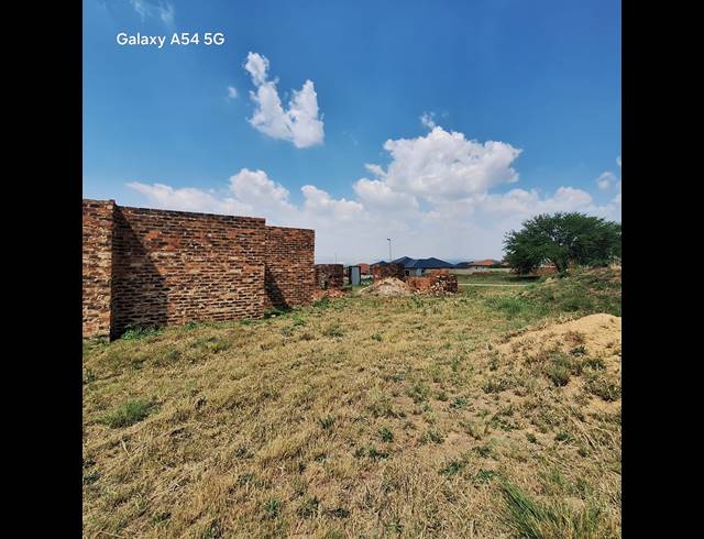 5 BEDROOM HOUSE FOR SALE IN BERG EN DAL